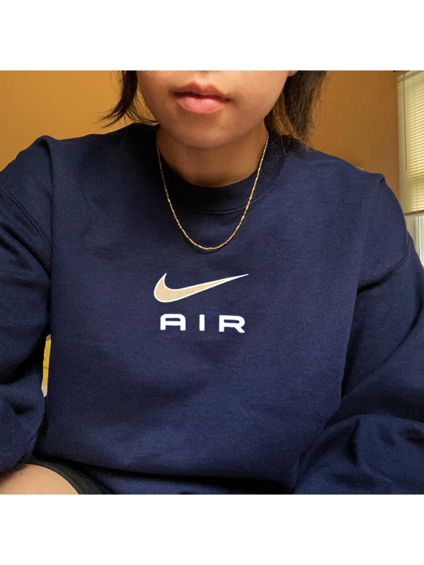 Vintage Style Nike Air Logo Embroidered Crewneck Sweatshirt - TerraBell Designs