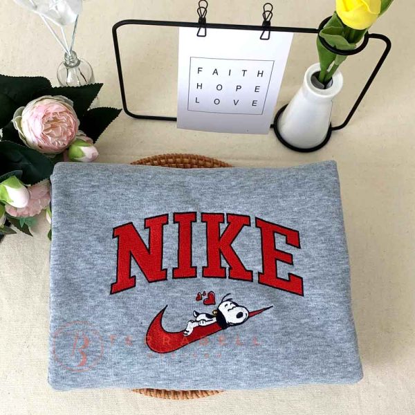 Nike X Snoopy Cute Embroidered Sweatshirt - TerraBell Designs