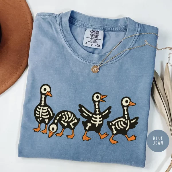 Halloween Skeleton Goose Sweatshirt, Scary Cute Silly Tee, Retro Long sleeve Shirt, Spooky Season, Funny Animal Crewneck