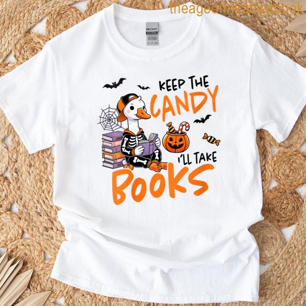 Womens Retro Goose Ghost Reading Books Halloween Bookish Bookworm T-shirt