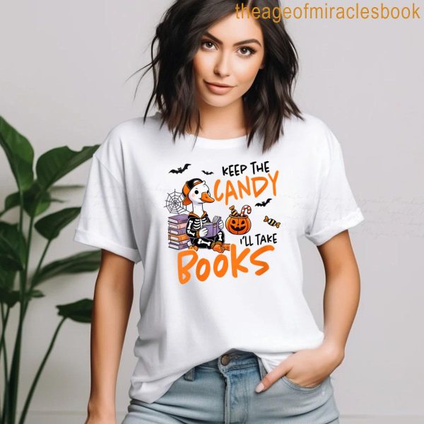Womens Retro Goose Ghost Reading Books Halloween Bookish Bookworm T-shirt - Image 3