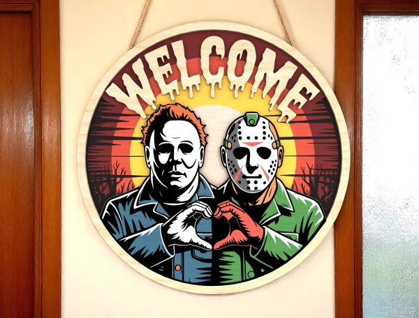 Halloween Door Hanger | Horror Couple Welcome Sign | Killer Friends Heart Hands Decor | Spooky Wall Gift for Halloween Lovers - Image 4